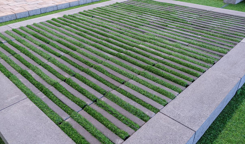 泉工機械植草磚助力市政建設(shè)
